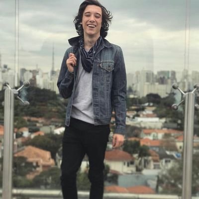 MadeInLucas3's profile picture. ¿Quien mejor que vos para reírte de vos mismo?...