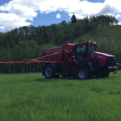 Southern Alberta family grain farm. Feeding the world 1 bushel at a time