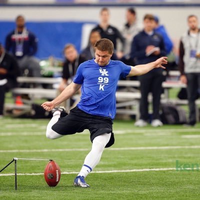 Coach Austin MacGinnis. UK All-Time Leading Scorer. Chicago Bears Mini Camp. @oneononekicking