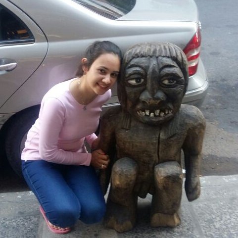 Ser feliz es una decisión que se toma cada dia... (M.I en HNI)❤️🙌👩⚕️🎶