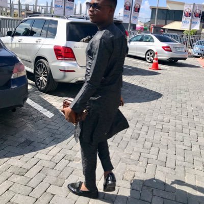 Entrepreneur | Real Estate | web designer | HTML | CSS
