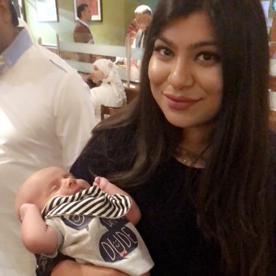 ayeeshalol's profile picture. 