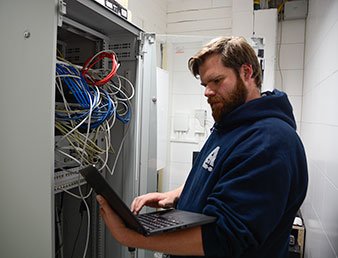 AhmlingE's profile picture. Meisterbetrieb für Elektrotechnik bei Itzehoe
#elektriker #smarthome #altbau #notdienst