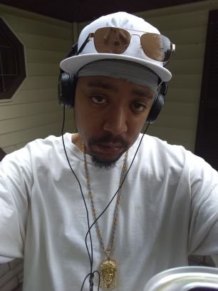 1_curiousity's profile picture. Youngstown Ohio rapper