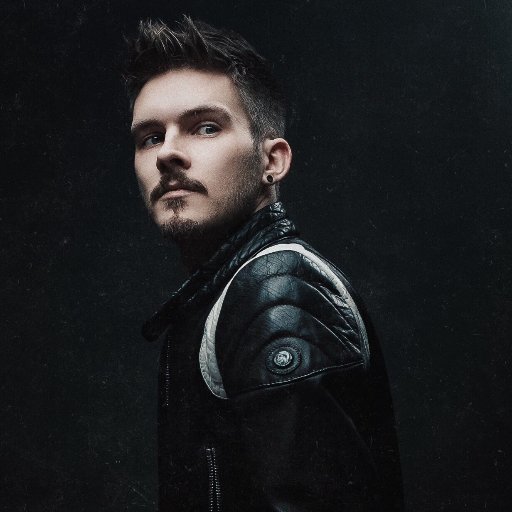 LelBurnett's profile picture. I barely use this, find me on instagram! 

Photographer/ Art Director/ Swashbuckler.  Bristol/London based, available worldwide. info@lelburnett.uk