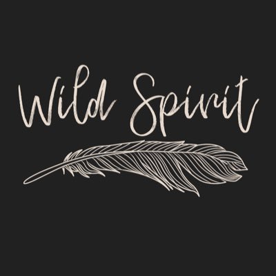 WILD SPIRIT es la marca colombiana sin fronteras especializados en el diseño y la fabricación de prendas de vestir y Bisuteria.