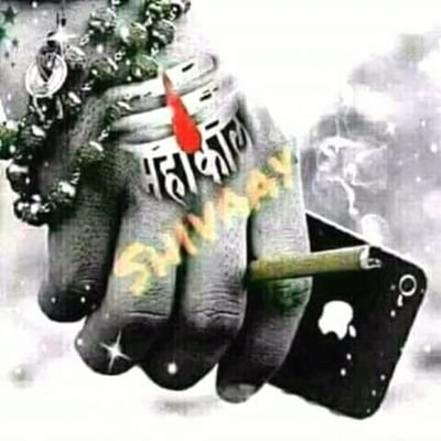 DeepakK17473947's profile picture. simple man...☺