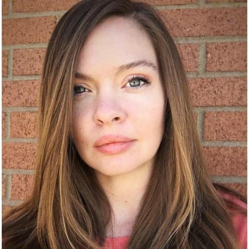 plasticspaceman's profile picture. I'm awkward. And always thirsty.