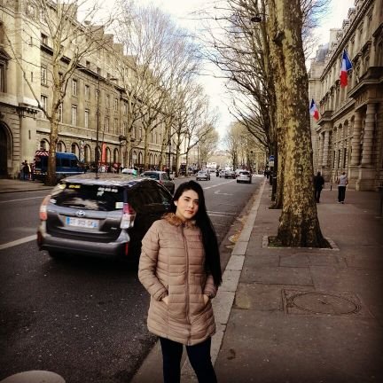 Recuerda que este mundo gira, y de lo que das... De eso recibirás