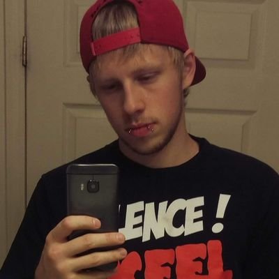 PROJECTMAYHEM36's profile picture. 