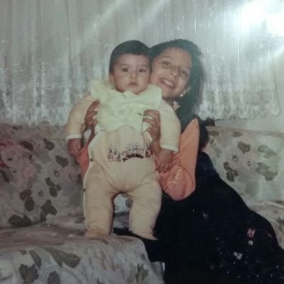 Erkanozturkk17's profile picture. kulaklık, sahil ve insanlardan uzak.