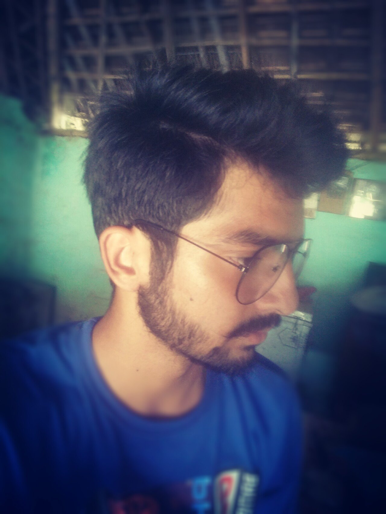 harshmi030401's profile picture. 