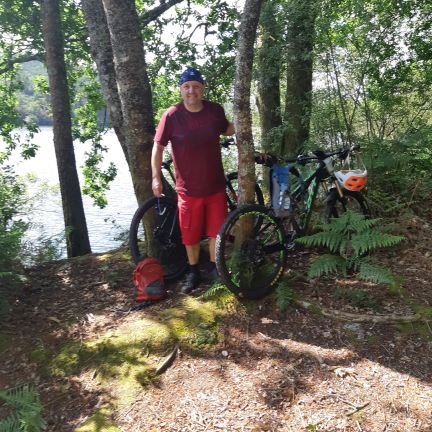 deportista , ciclista , padre de familia