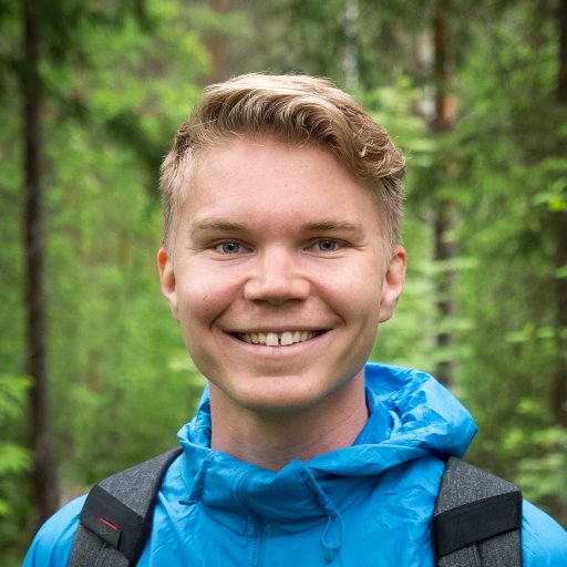 Frontend Eng @SlackHQ 👨‍💻 (he/him) + Photographer 📷 + Nature geek 🌿 + Musician 🎼 + Finn 🇫🇮