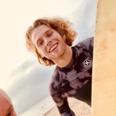 If you want to, follow @vibalwaves because it's my main acc and maybe then we can become mutuals (: I want to make new friends 💕