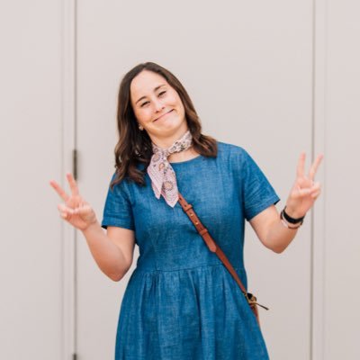 lolobarnett's profile picture. nc, boston, provo. ✨certified social worker ✨