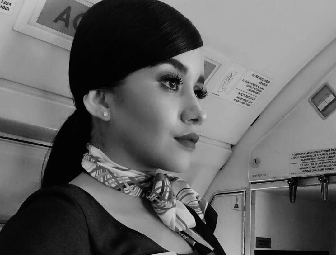 Ana94120's profile picture. Sobrecargo de aeromexico
✈✈✈
Chica de 24 años
#aeromexico #baby