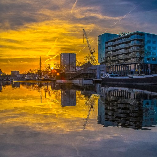 Haven en boulevard over het Piushaven gebied