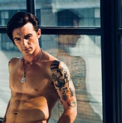 Fans de Drake Bell on Twitter
Enjoy here as I in My page Official of Facebook New Photos by Drake Bell only here in Twitter
