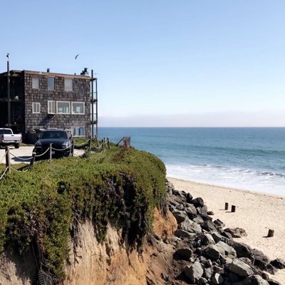 salamri92's profile picture. 