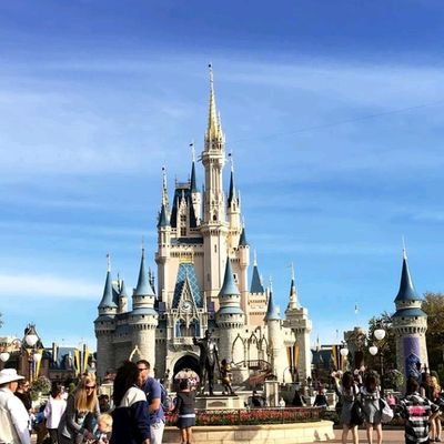 marialuciaalbur's profile picture. 👳🔮🌙