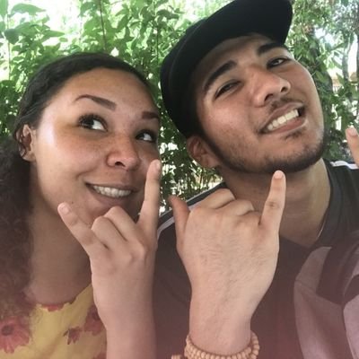 I kinda have a thing for @kaaayluhh_. I also kinda have a thing for eating chicken nuggets.