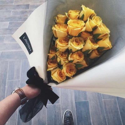 al_49zz's profile picture. Be strong.. 💛