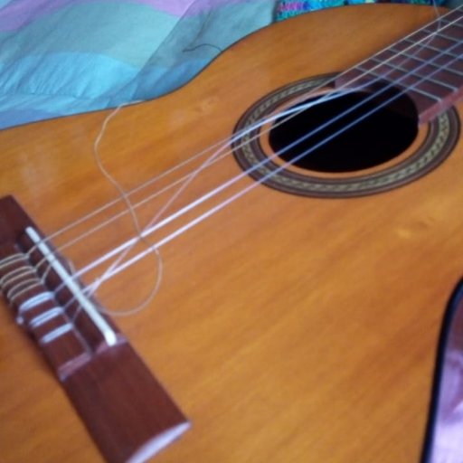 desinteresada's profile picture. Toda mi vida he leído / y mi trabajo es leer / si mi oficio es mi placer / la suerte me ha sonreído.