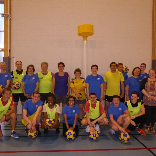 Page officielle des Jaunes et Bleus de Massy Korfbal. Découvrez le korfbal, un sport exclusivement mixte prônant le respect et le collectif.