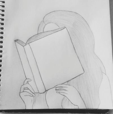 Diseñadora gráfica. Máster en diseño de publicaciones digitales y analógicas. Especializada en branding y comunicación.
