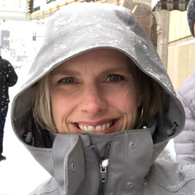 emilee93's profile picture. 