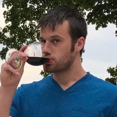 Independent MLS Content Creator - DannyTRadio on YouTube. Proud and eccentric owner of Die Flussmänner.
Stop playing the ball out of the back on goal kicks.
