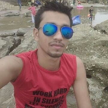 daniyalaziz06's profile picture. 