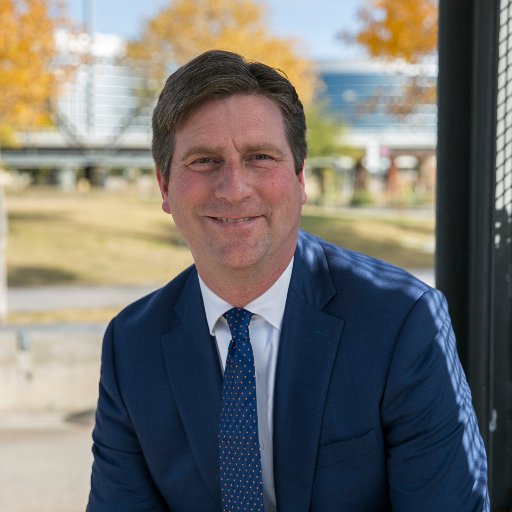 For tweets from Greg Stanton, former Mayor of Phoenix and now candidate for Congress (AZ-09), please follow @gregstantonaz.