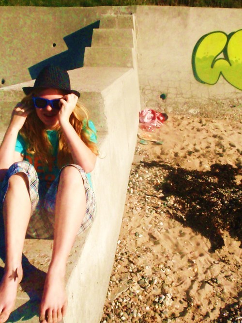 TinZeeee's profile picture. 