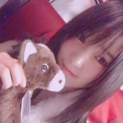 高校2年の欅坂46好きです。始めたばかりですがどんどんフォローお願いします！！！無言フォロー全然OK😃フォロバ460パーセントKO団Ｎｏ 27です。#緑坂市立欅高等学校生徒1組 図書委員長出席番号18番 #欅坂連合軍Ｎｏ．40です。 #菅井友香#今泉佑唯