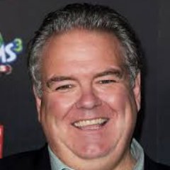 Actor. Mostly known as Garry/Jerry/Larry/Terry Gengurch Gergich in Parks and Recreation. Apparently I've also won an Emmy :)