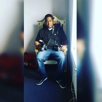 Zee (@zeechilton) 's Twitter Profile