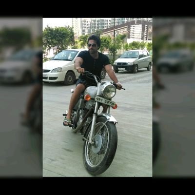 Manish72706175's profile picture. 