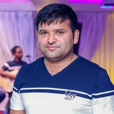 अहिलेसम्म सबै धर्मको केन्द्रीय सोच हामीभन्दा पर अर्को कुनै अदृश्य शक्ति छ र त्यसैको मूल्य मान्यता र खटनपटन मार्फत हामी चलेका हौं भन्ने नैहो