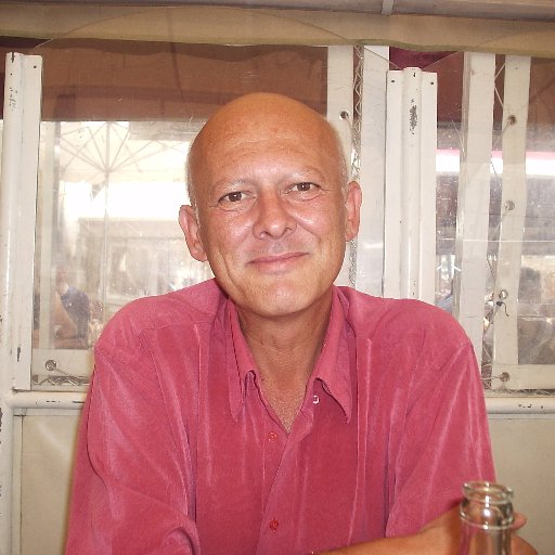 PAQUES37's profile picture. 