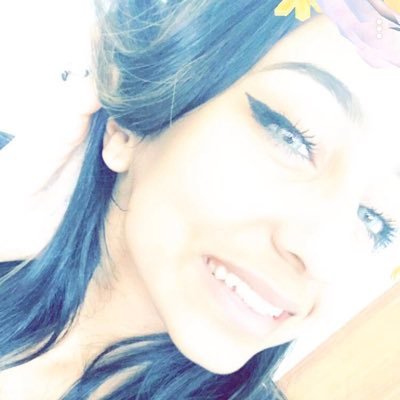 sami_rozan's profile picture. لا #تحرميه يطلع ع #غيرگ ✋ #يلي بيحبگ رح #يقرف يشوف #غيرك 💖   صح ولا صح 😌👌 # بس بقول