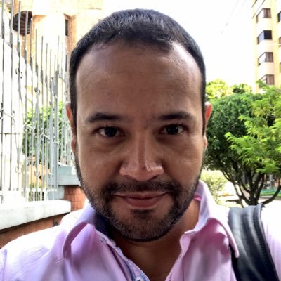 oscaralfonsop's profile picture. Economista