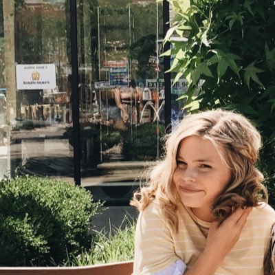 ellierosexo1's profile picture. 