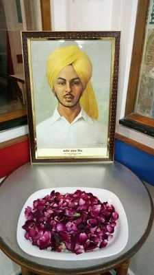 ModikiAwaz's profile picture. 