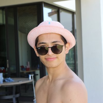 jacksonduenas's profile picture. Smile like you mean it