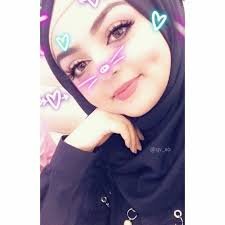 فتاة تعشق الأناقة والجمال ومولعة بالتسويق الالكتروتي 😊😊😊