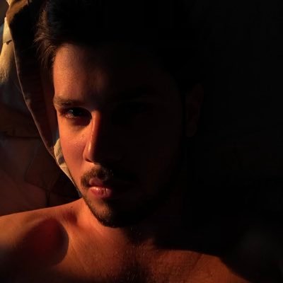 amagni4's profile picture. 