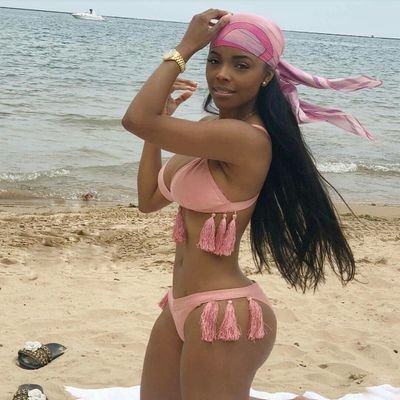 Slumflawa's profile picture. 