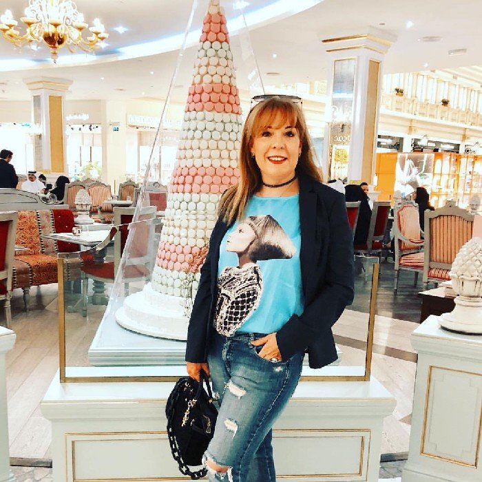 Fashionable fashionista!! Over 40 and still buzzing but not slaying!! Goals, improve humanity, God blessings always!!